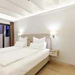 Moon Apartment Binz