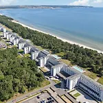 Moon * Binz