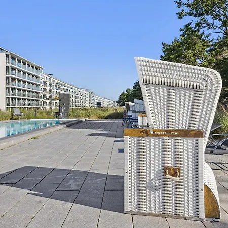 Moon Apartment Binz